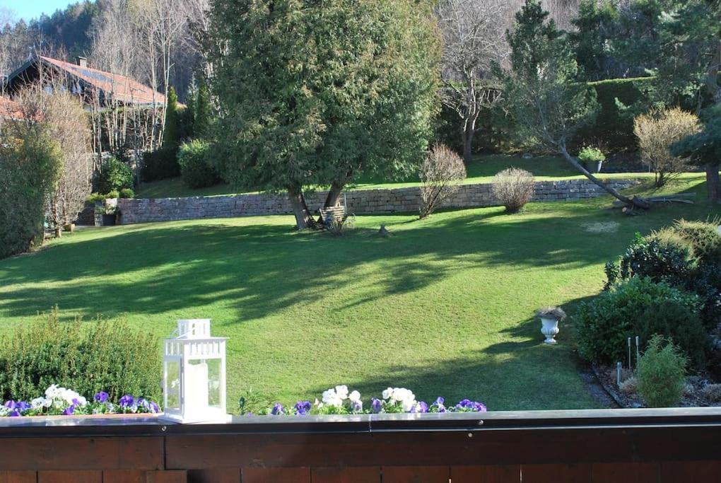 Wohnung Direkt Am Tegernsee Mit Xl-Terrasse غموند آم تيغرنسي المظهر الخارجي الصورة