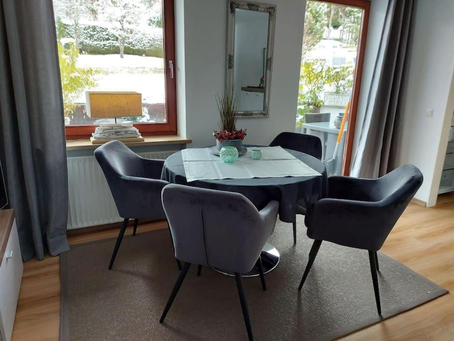 Wohnung Direkt Am Tegernsee Mit Xl-Terrasse غموند آم تيغرنسي المظهر الخارجي الصورة